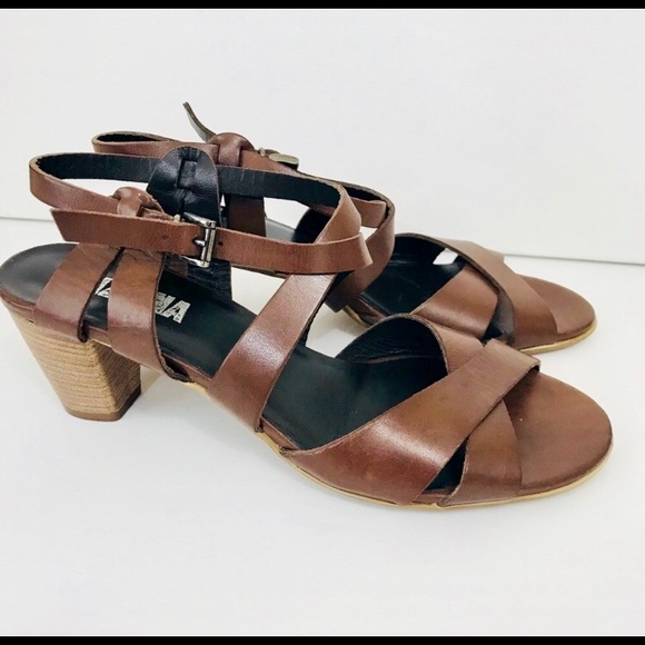 Tiziana Shoes - SOLD🚫Chocolate Ital Leather Block Heel Sandal